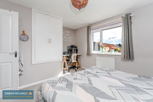 Bedroom- click for photo gallery